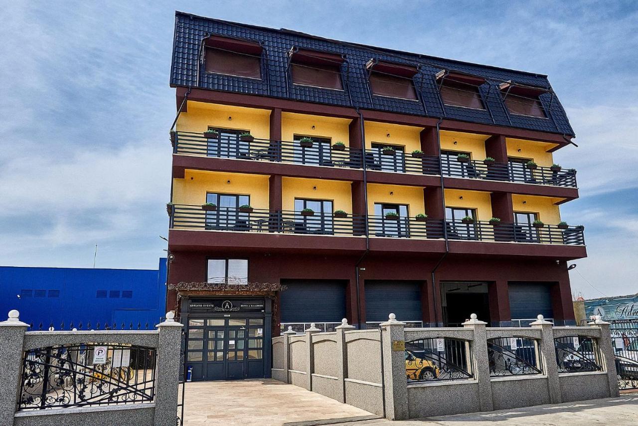 Hotel Adriano Brăila Exterior foto